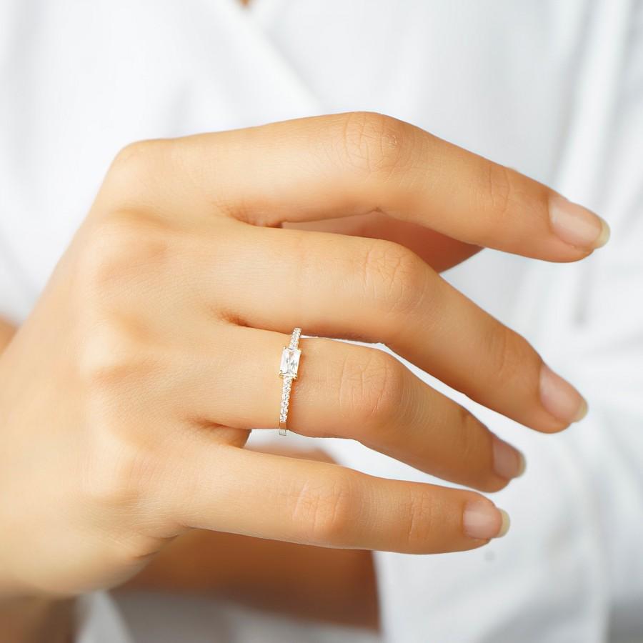 Свадьба - Baguette Gold ring - Cz ring - Engagement ring - Cz gold ring - Dainty ring - Minimalist ring - Minimal jewelry - Tiny ring - Dainty jewelry