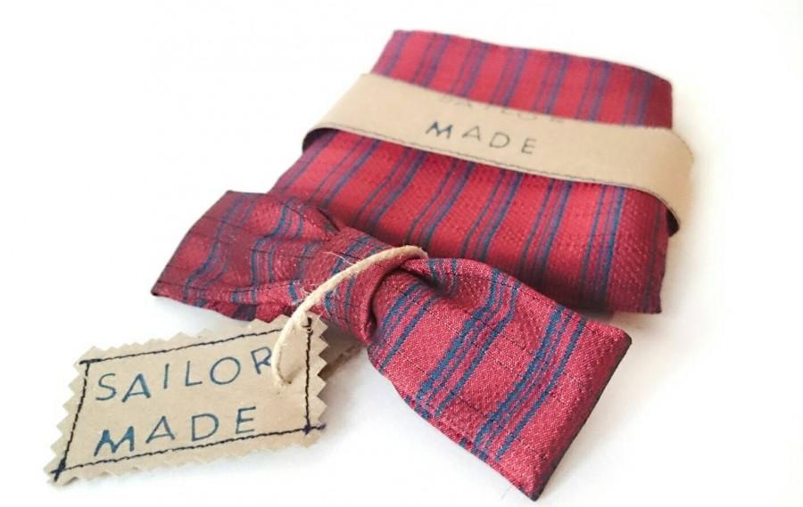 زفاف - Men's matching bow tie and pocket square set, 50's style ruby red bowtie and pocket square, narrow bowtie, clip bowtie, 14 inch handkerchief