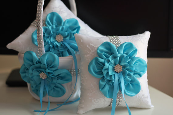 Hochzeit - Turquoise Flower Girl Basket  Turquoise Ring Pillow  White Sky Blue Bearer Pillow  Turquoise Wedding Basket Pillow Set  Sky Blue Basket