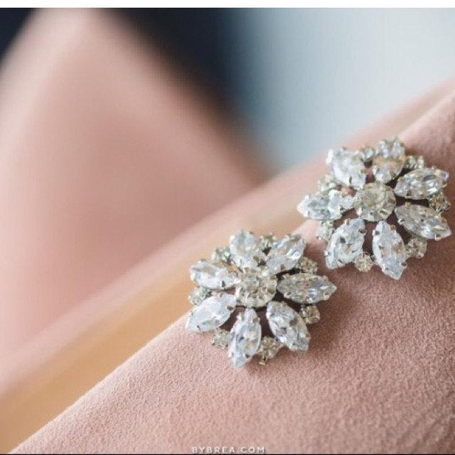 Hochzeit - Art Deco Wedding Earrings, Crystal Rhinestone Bridal Earrings, Flower Crystal Cluster Stud Earrings, Old Hollywood Bridal Jewelry, TILDA