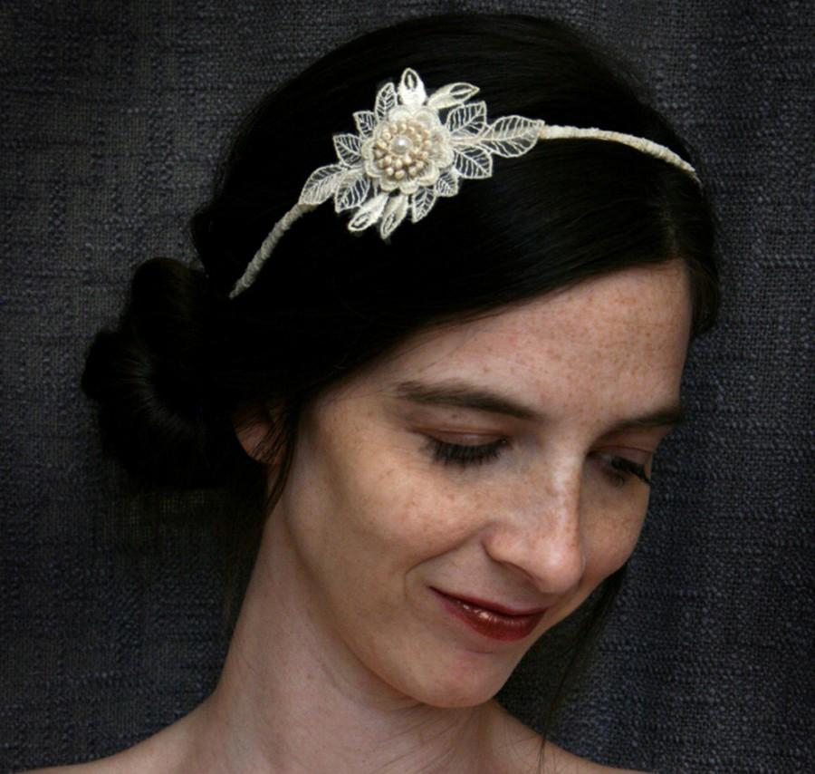 Hochzeit - bridal lace headband -COME HITHER my LOVE- vintage ivory