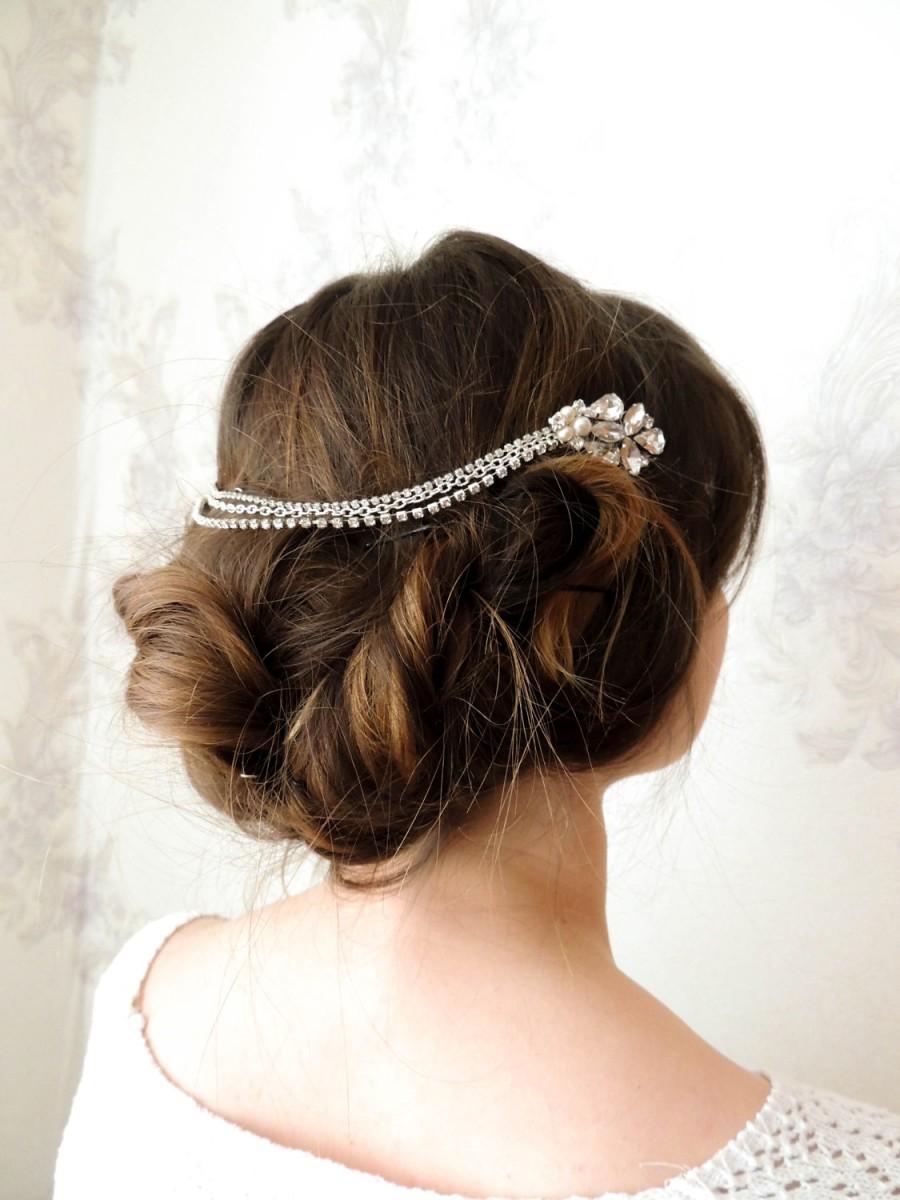Mariage - Hair Chain Headpiece Pearl bridal Headpiece Wedding Headpiece Draped chain Headpiece wedding headband Art Deco Hair Accessory Head Chain