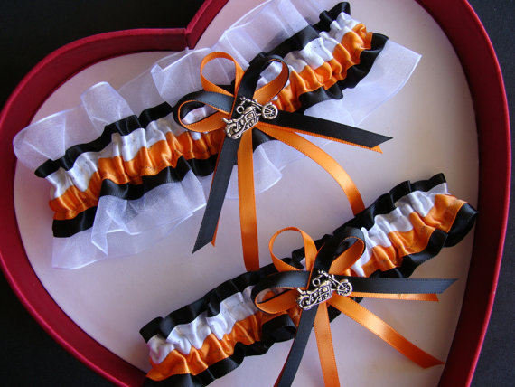 Свадьба - New Orange Black White Harley Wedding Garter Prom GetTheGoodStuff Motorcycle