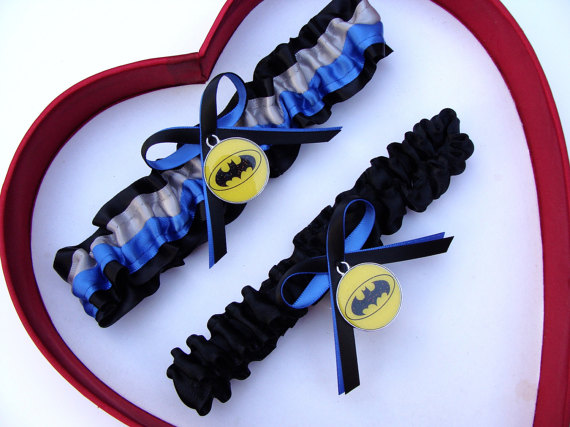 Mariage - New Handmade Batman Wedding Garters Silver Blue Black Yellow Garter Prom Homecoming Dance Superhero Wedding Garter Set