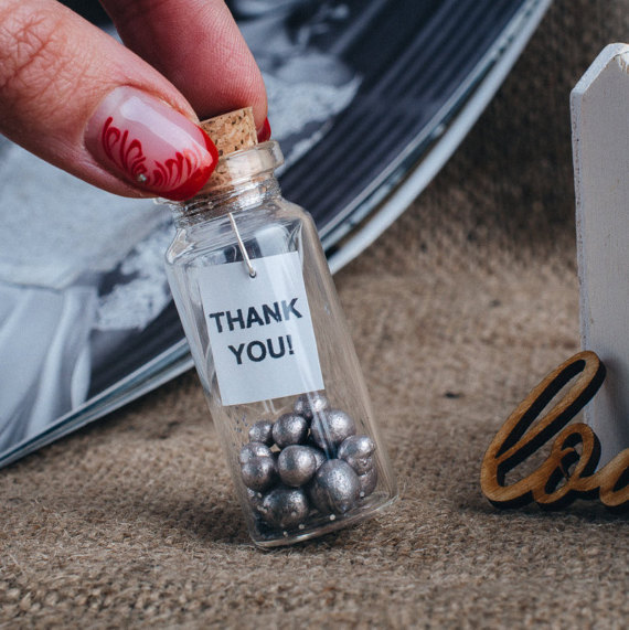 Mariage - Wedding favors Gifts & Mementos for wedding Party favors weddings Mini glass bottle favors Silver engagement favors