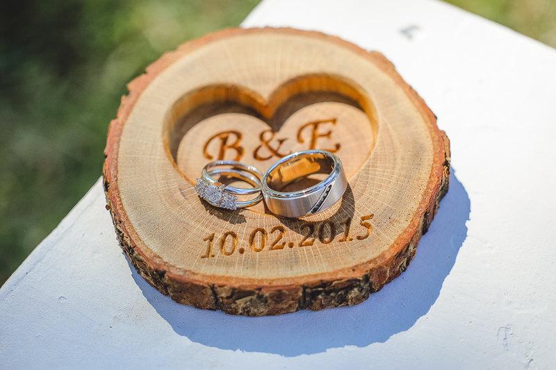 زفاف - Personalized Rustic Wood Ring Holder, Rustic Wedding Ring Bearer Pillow, Oak Tree Ring Box, Personalized Oak Slice