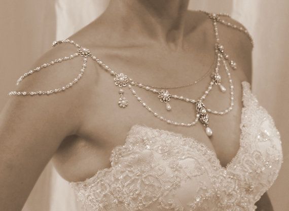 زفاف - Necklace For The Shoulders,1920's Backdrop Necklace,Pearls,Rhinestone,Gold And Pearls,OOAK Bridal Wedding Jewelry,Victorian,Efrat Davidsohn