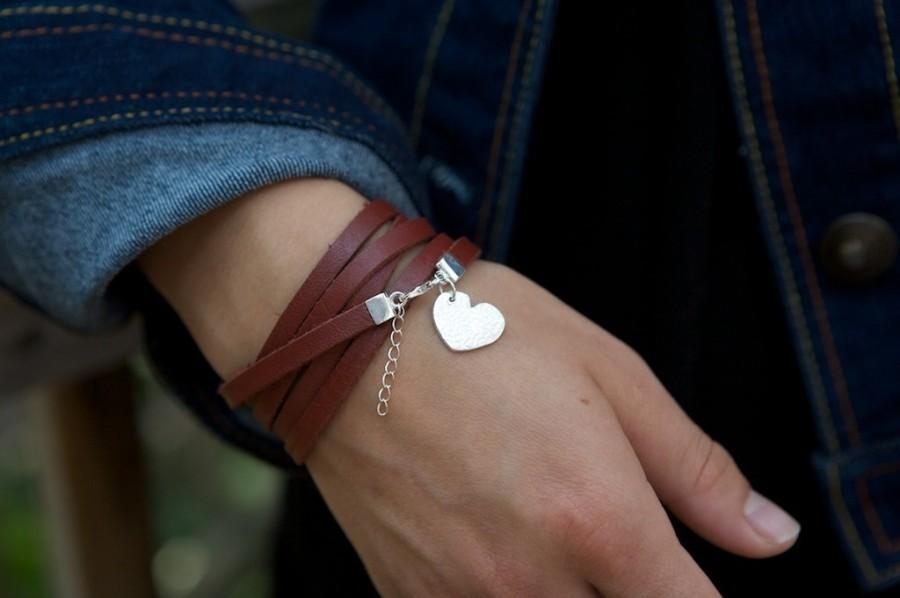 زفاف - Fine Silver Heart Charm Leather Wrap Bracelet Valentines Day Gift for Her Mother Girlfriend Wife Wide Leather Multi Wrap Hand Stamped or Not