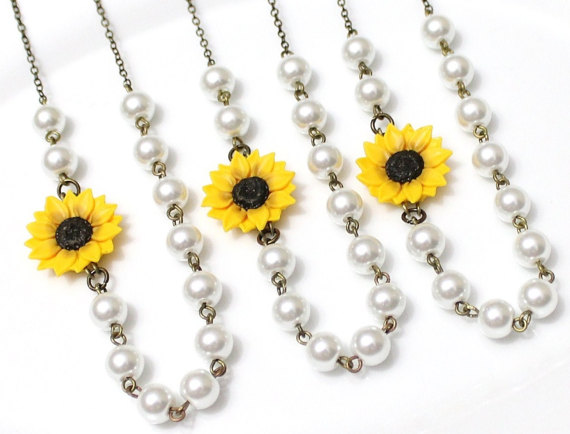 Wedding - Set of 3. 4. 5. 6. 7. 8. Sunflower Necklace, Yellow Sunflower Bridesmaid, Flower and Pearls Necklace, Bridal Flowers, Bridesmaid Necklace