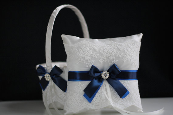 Hochzeit - Royal Navy Wedding Basket  Royal Navy Bearer Pillow  Blue Flower Girl Basket  Blue Wedding Pillow Basket Set  Royal Navy Basket