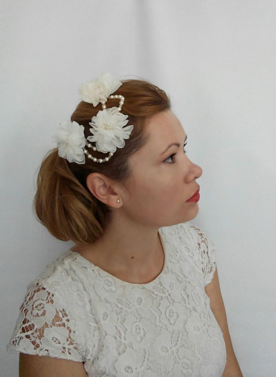 Wedding - Bridal Headpiece with Flowers, Flower Headpiece, Flower Hair Comb, Bridal Flower Hairpiece, Flower Comb, Floral Headpiece, Floral Hair Piece