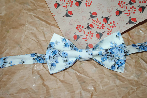 Wedding - Ivory bow tie Blue bow tie Floral bow tie Men's bow tie Wedding bow tie Groom's bow tie Ringbearer bow tie Groomsmen bow ties Self tie hjyoi
