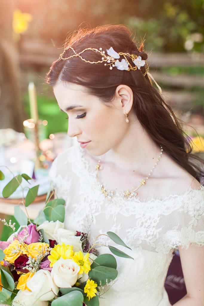 Свадьба - Gold Bridal Hair Chain, Crystal Hair Chain, Gold Crown, Floral Crown, Wedding Headpiece, Bridal Headpiece, Gold Circlet, Gold Halo, LAUREL