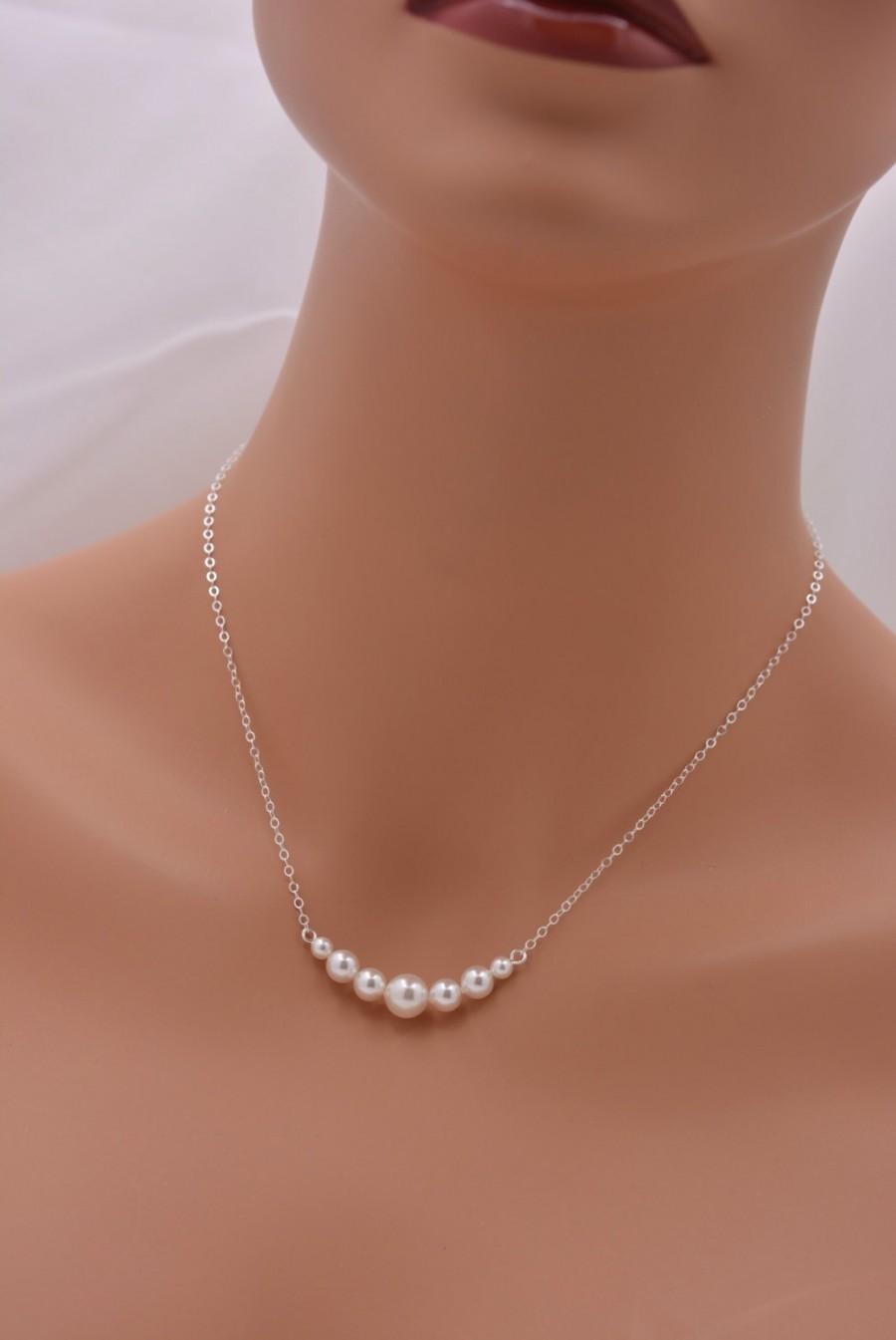 Hochzeit - Set of 6 Pearl Necklaces, 6 Bridesmaid Pearl Necklaces, 925 Sterling Silver Necklaces, Pearl Bar Necklace, Floating Pearls 0305