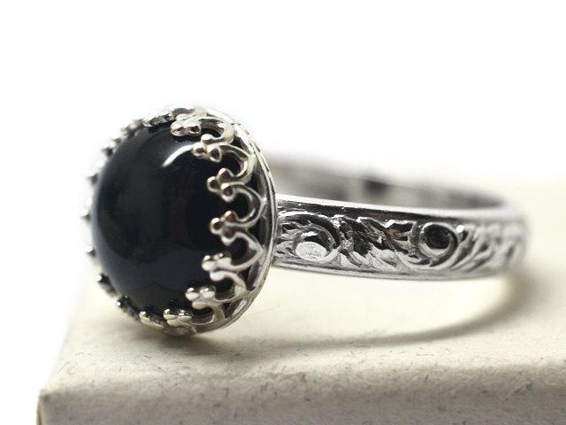 Hochzeit - 10mm Black Onyx Ring, Sterling Silver Renaissance Ring, Black Stone, Onyx Jewelry, Statement or Engagement Ring