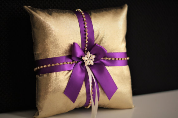 زفاف - Purple Gold Bearer  Purple Gold Wedding Pillow  Gold Ring Bearer Pillow  Gold Purple Ring Holder  Wedding Ring Pillow  Gold Bearer