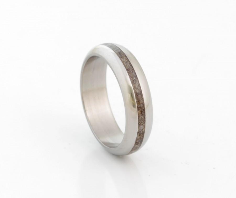 Hochzeit - Dinosaur bone ring fossil ring titanium rounded band mens wedding band woman ring