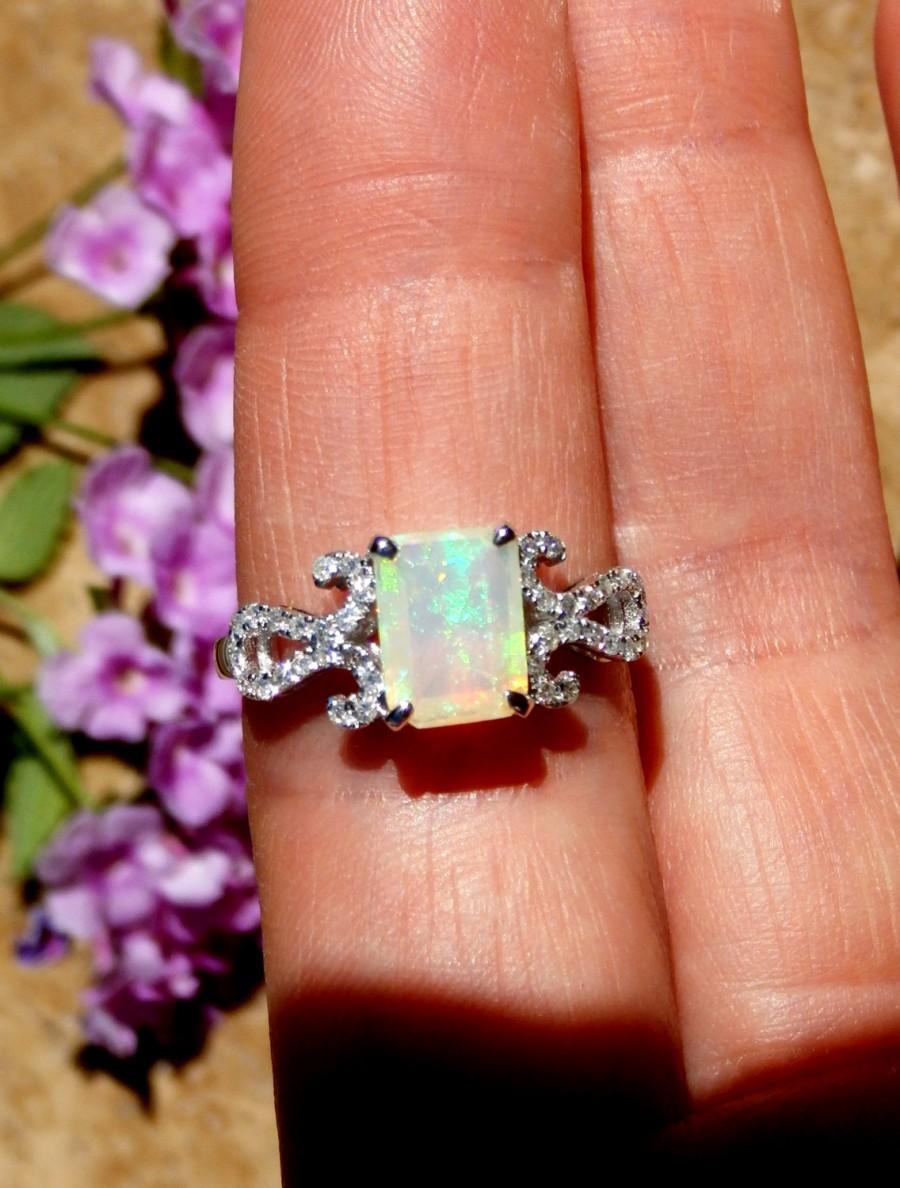 Mariage - Opal Ring, Opal and Diamond Ring, Opal Engagement Ring, Emerald Cut Opal, 14k Gold, CUSTOM ORDER