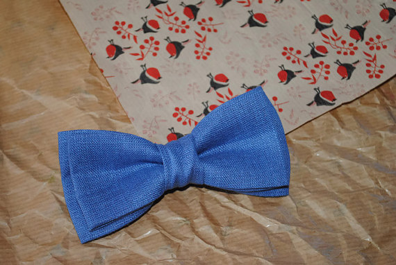 Свадьба - Cobalt linen bow tie Cobalt wedding necktie for groom Gift for groomsman Engagement gift Blue linen tie Boys wedding outfit Country wedding