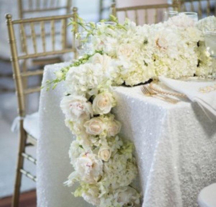 زفاف - SALE!! White sequin tablecloth, table runner, or table overlay. Various colors available, wedding tablecloth, bridal, cake table, sequence
