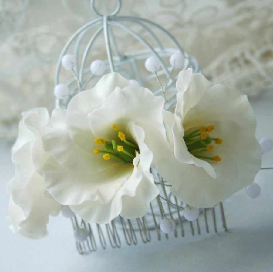 Hochzeit - Lisianthus wedding flower comb Bridal hair accessories Bridal flower comb Wedding headpiece  Wedding flower comb White bridal flower