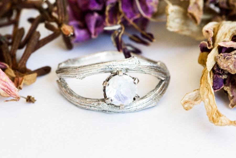 Свадьба - Moonstone sterling silver twig engagement ring, wrap twig moonstone ring, twig engagement ring