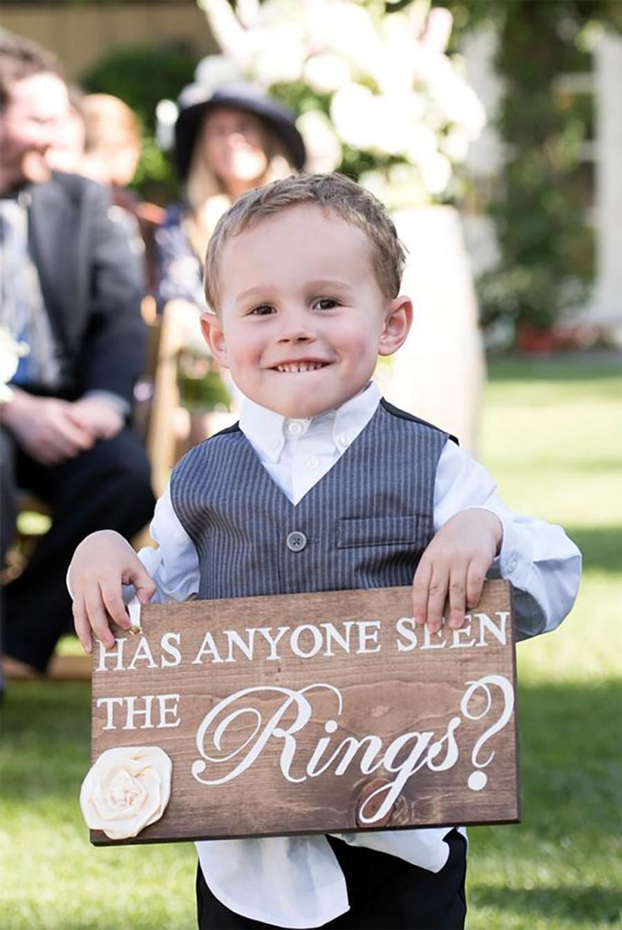 Hochzeit - Ring Bearer Sign - Custom Wording Ring Bearer Sign - Personalized Rustic Ring Bearer Sign - Flower Girl Sign - Here Comes the Bride Sign