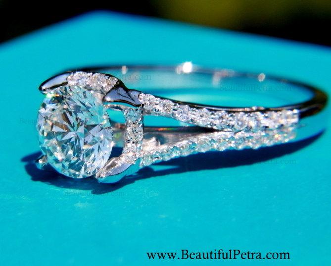 زفاف - CUSTOM Made - 1.25 ct  Round - Split Shank-  Halo - Pave - Antique Style - Diamond Engagement Ring 14K white gold - Weddings- Brides # Bp001