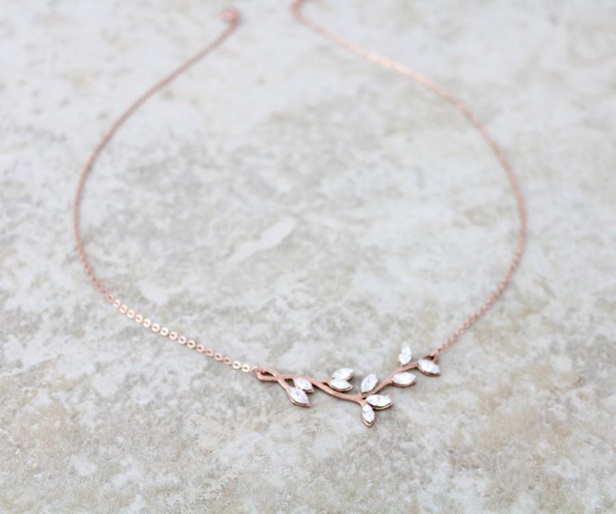 Mariage - Bridesmaid necklace, Rose gold necklace, Wedding jewelry, Bridal necklace, Crystal necklace, Leaf necklace, Layering necklace, Simple