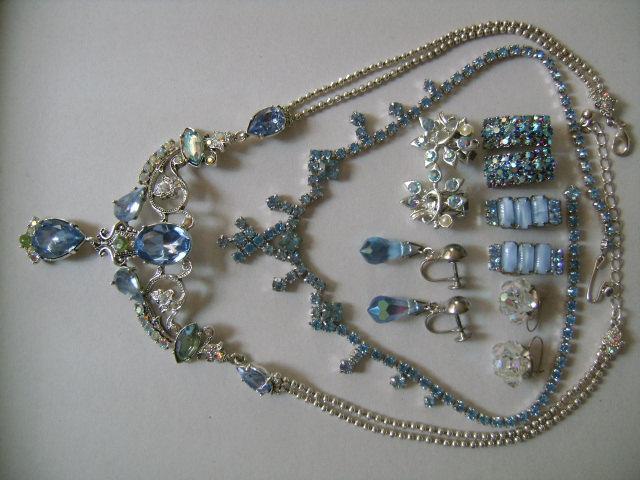 زفاف - Sparkling Blue Ice Rhinestone Crystal AB Aurora Borealis Lot of Necklaces and Screw Back Clip Earrings Signed CORO Avon & Unsigned Treasure