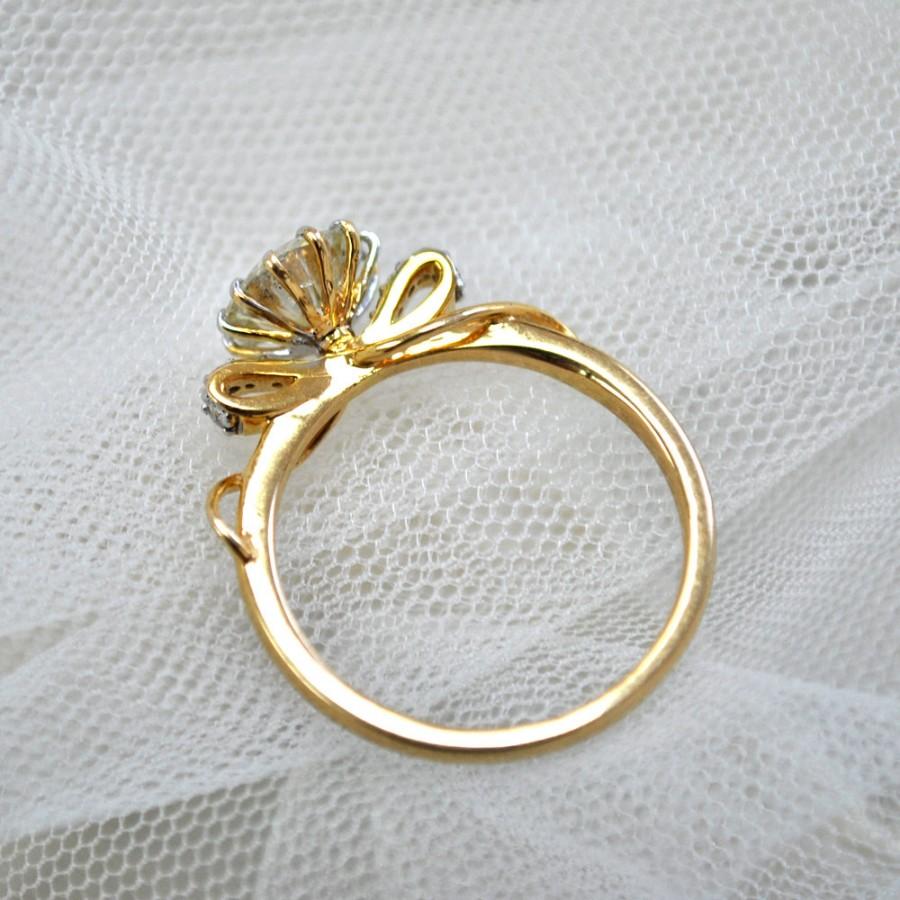 زفاف - SALE 10% OFF CERTIFIED Solitaire Ring 1.35 Ct Solitaire Diamond Ring. Engagement Ring. Accent Diamonds Gold Bow Ring. 18K Gold. Promise