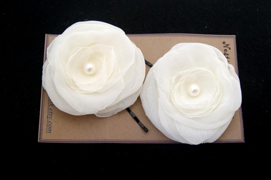 Свадьба - ivory bobby pin in chiffon and pearl- set of 2 (free shipping)