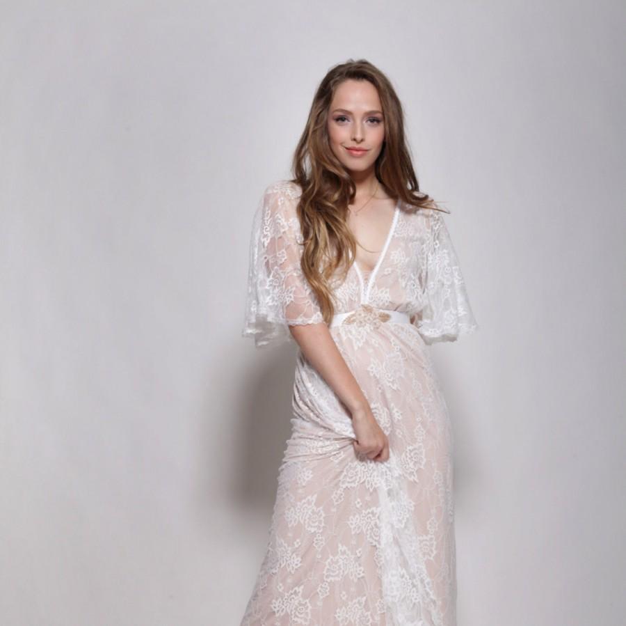 زفاف - Bohemain lace wedding dress,low back,  lace train dress,mixed lace boho wedding dress, jewelry belt