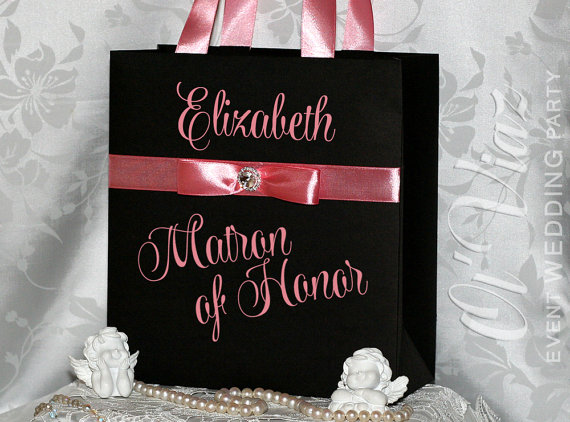 Свадьба - Luxury Personalized Bags Matron of Honor Gift Bags with Blush ribbone Custom Bridesmaid Bachelorette bags Bridal favors Bridal Shower gifts