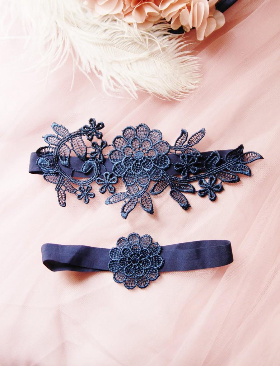 Свадьба - Bridal Garter Wedding Garter Set - Something Blue Garter Navy Blue Garter Belt - Lace Garter Flower Garter Floral Garter - Rustic Garter