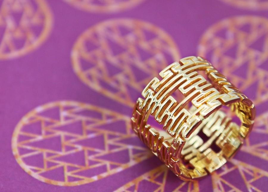 Свадьба - 18k Solid Gold Personalized Ring with Double Happiness motifs, Wedding Rings, Custom Jewelry, 3d printed ring, Vulcan Jewelry