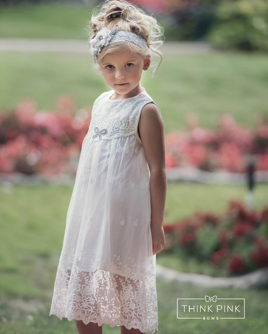 Mariage - Flower girl dress, rustic flower girl dress, country lace flower girl dress, white lace dress, beach flower girl, boho girl dress,baby dress