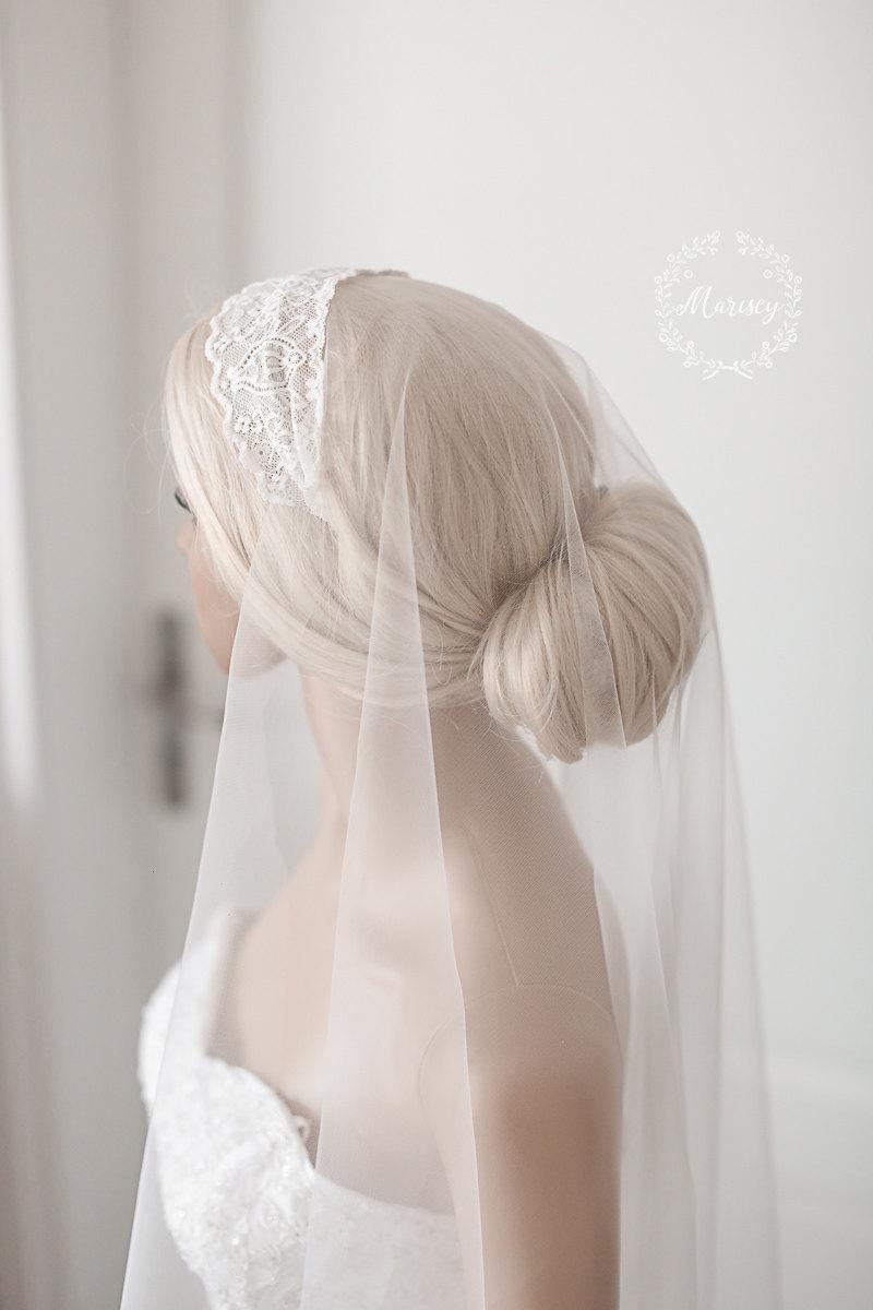 زفاف - Juliet headband veil, short hair lace Veil, Juliet Cap Veil, 1920s Veil, Vintage Veil, Ivory Veil, SILK Veil, Cathedral Veil "Kate"