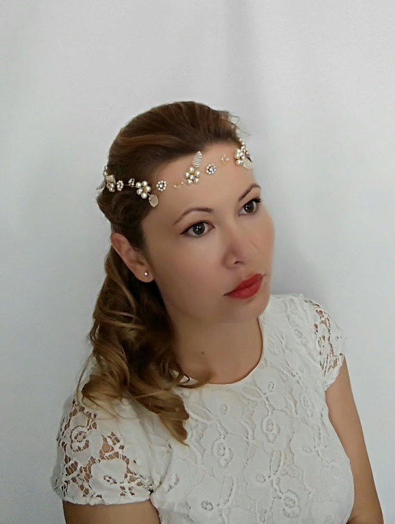 Hochzeit - Gold Wedding Headpiece, Gold Headpiece, Gold Head Piece, Bridal Flower Crown Pearl Wedding Headband, Gold Headband, Bridal Halo Headpiece