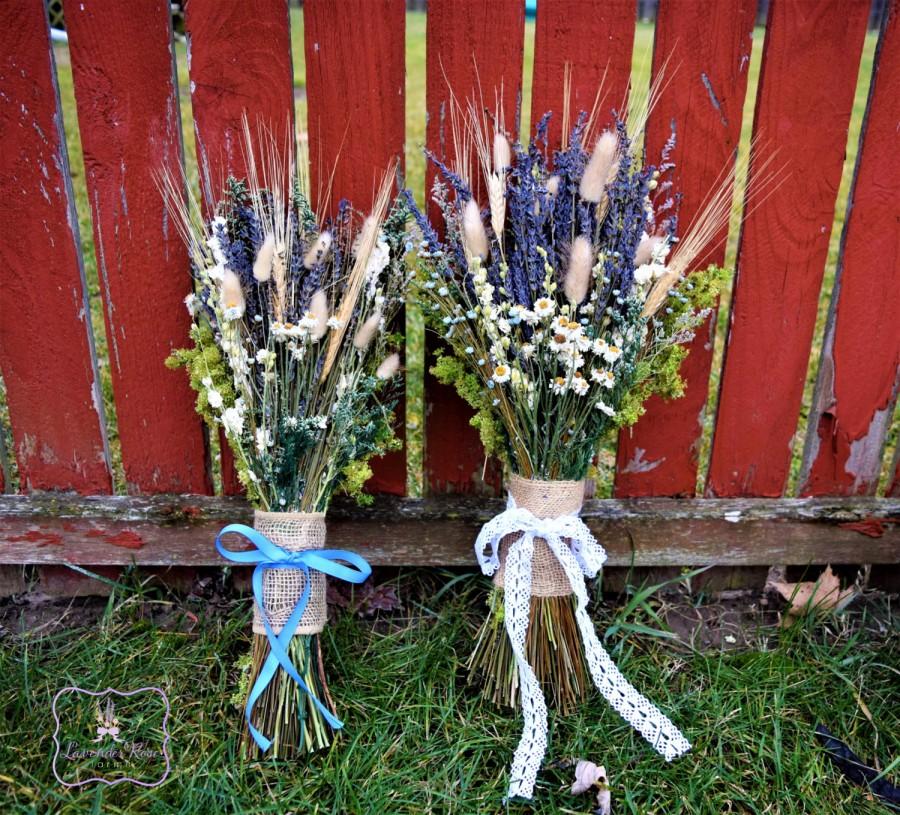 Mariage - Rustic Woodland Bouquet. Bride/Bridesmaid. Lavender, Larkspur, Various Wildflowers, Grasses, Lichen. Wedding, Home Decor, Mother's Day