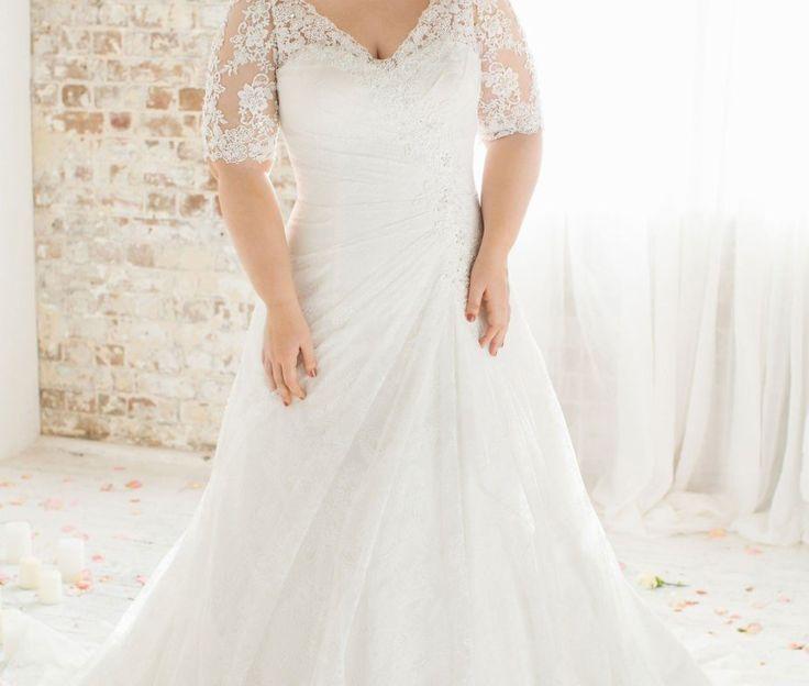 Hochzeit - Plus Size Vintage Beaded Lace Wedding Dress- Plus Size Up To 28W