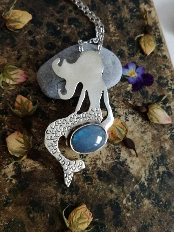زفاف - Mermaid BLUE Labradorite Necklace,  Silver Mermaid, Stone jewelry, Ocean necklace, one of a kind, Bustani