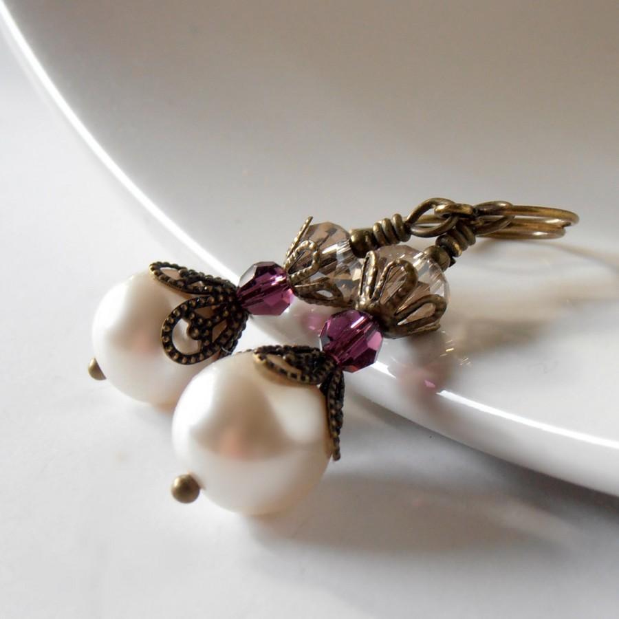 Свадьба - Ivory Pearl Bridesmaid Earrings, Rustic Wedding Jewelry Sets, Ivory and Plum Dangles, Beaded Crystal and Pearl Earrings, Bridesmaid Jewelry