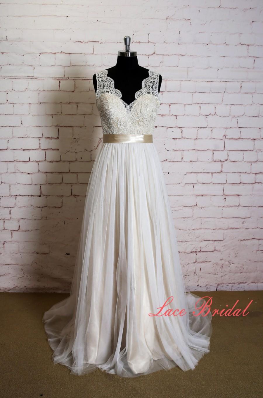 زفاف - Elegant Lace Wedding Dress with V Neck Simple Wedding Dress with Champagne Underlay Classic Ivory Overlay Bridal Gown with Sheer Tulle Train