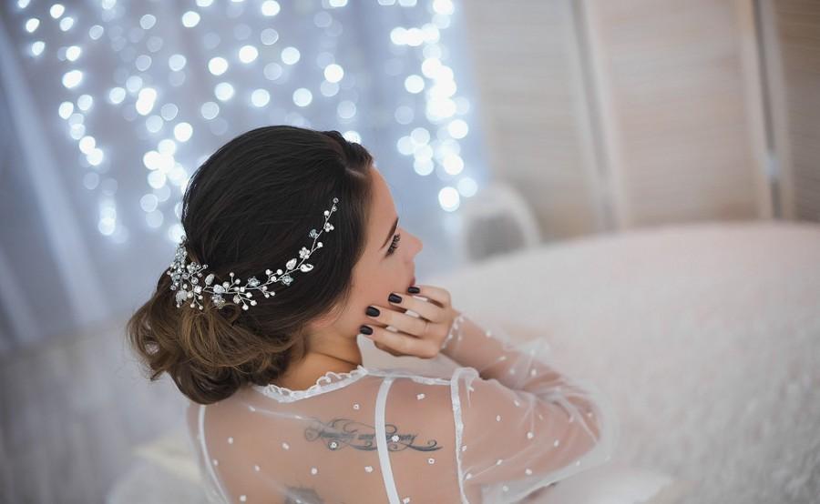 Свадьба - Bridal headpiece, crystal bridal hair piece, bridal hair vine, wedding hair vine, crystal and pearl bridal headpiece, bridal hair halo
