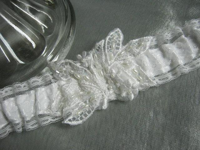 Hochzeit - White Beaded Garter with Vintage Lace