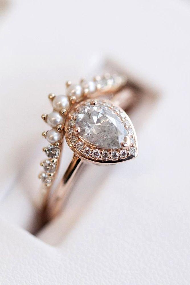 Свадьба - 24 Unique Engagement Rings That Wow