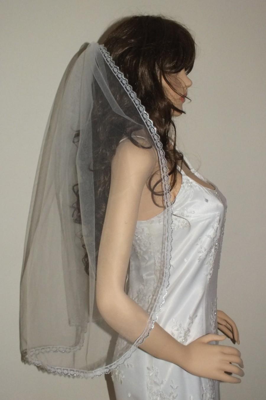 Mariage - Bridal veil, Lace veil, traditional veil,cathedral veil
