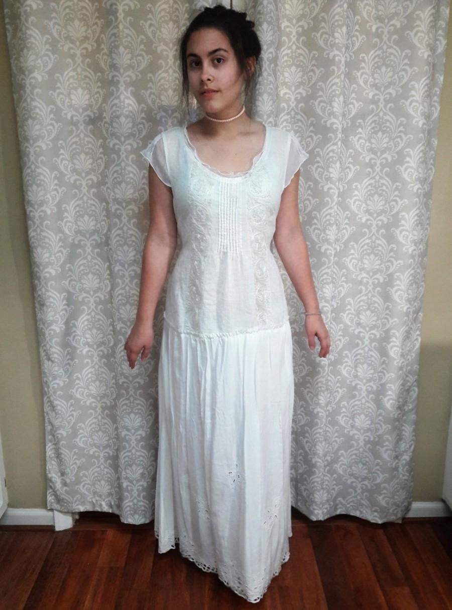 Hochzeit - Boho Hippie Wedding dress, Beach wedding gown, Simple wedding dress, Cotton Linen wedding dress, Casual wedding dress