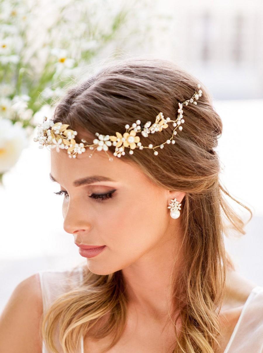 Hochzeit - Wedding pearls crown. Hair vine halo for b ride to be. Hair vine for weddings. Beach wedding hair accessory. Boho hair vine. Pearls crown.